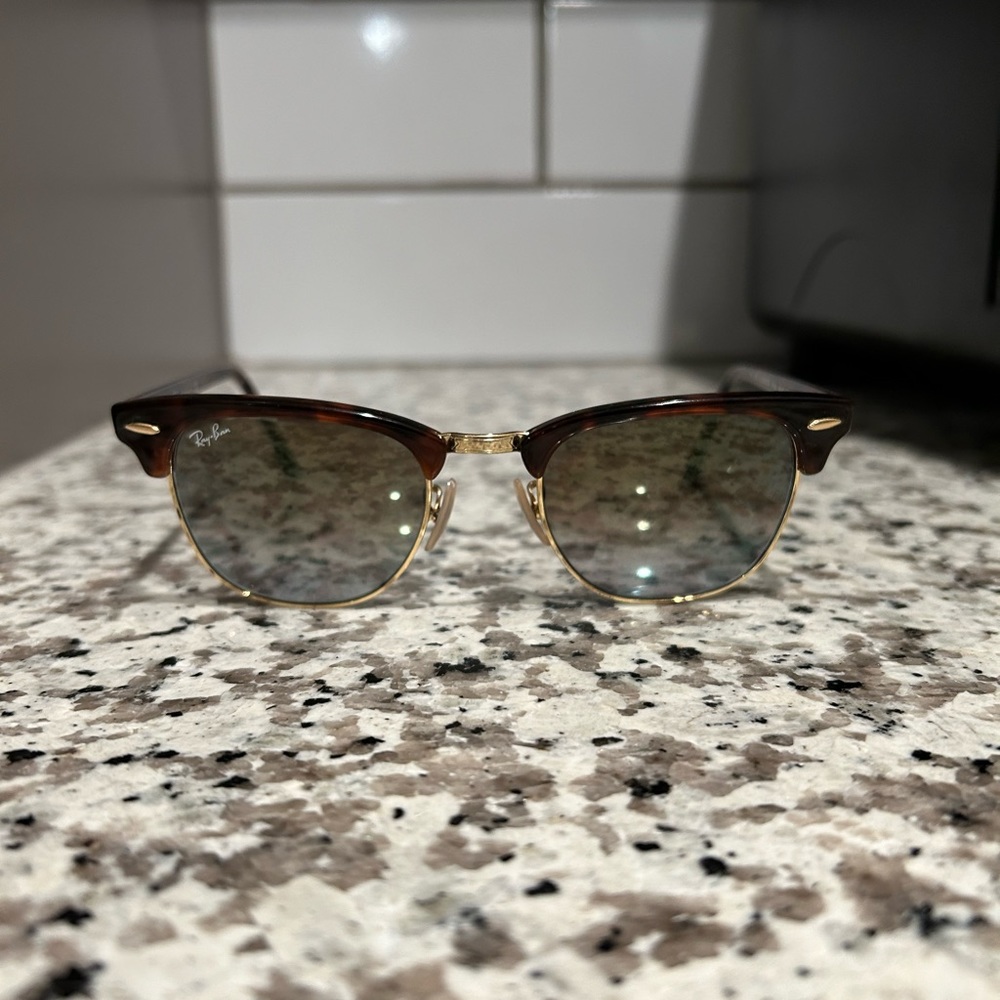 Ray-Ban Club-master Sunglasses